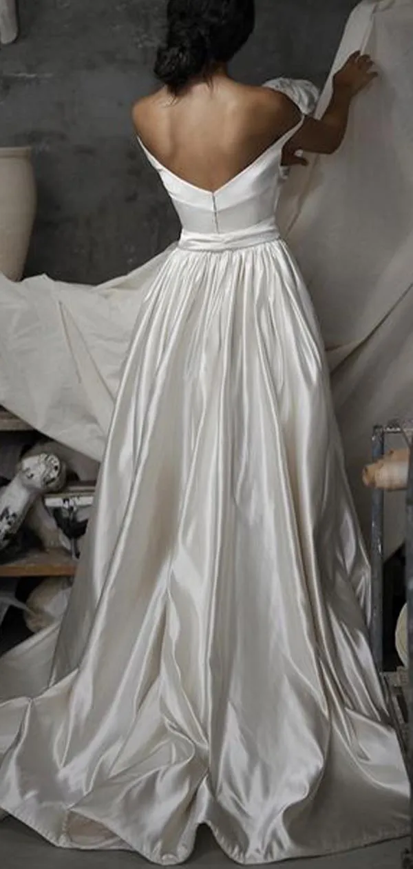 A-line Satin Custom Elegant Vintage Garden Beach Long Wedding Dresses WD204