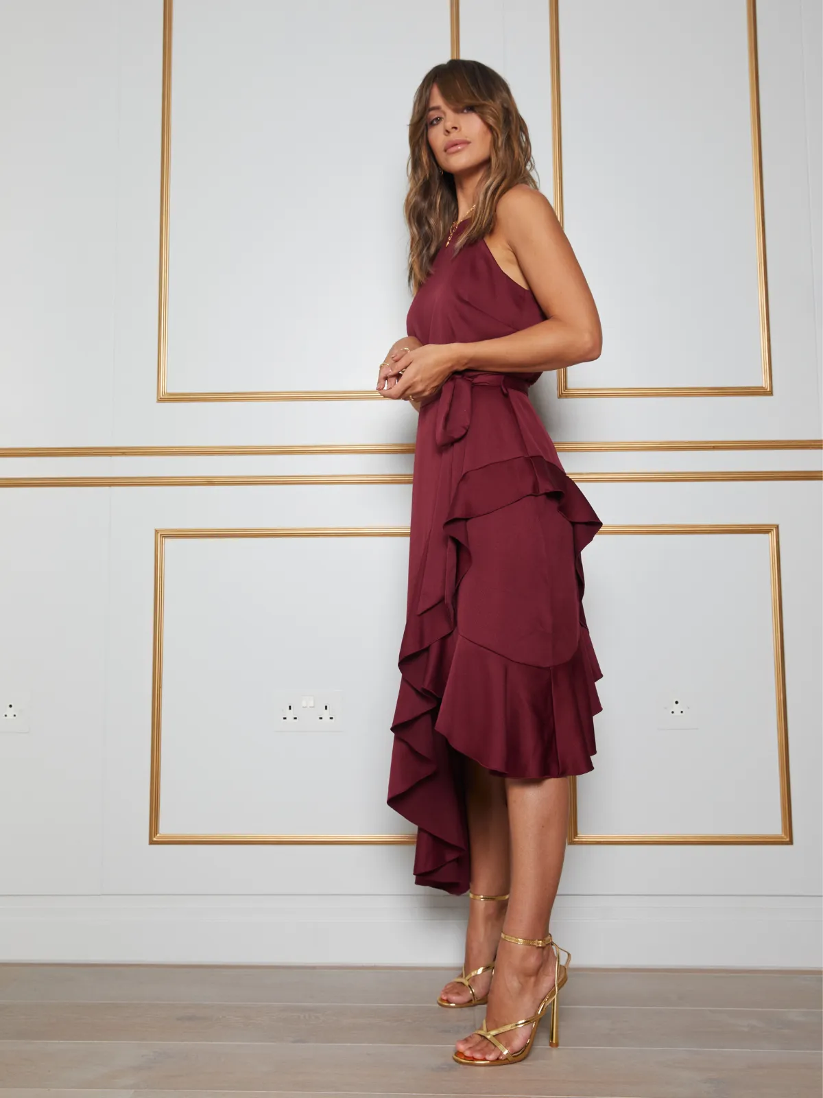 Ariana Halter Frill Dress / Mulberry Red