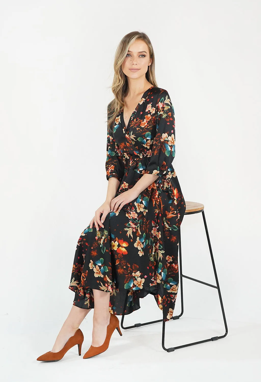 BLACK & RED FLORAL PRINT DRESS