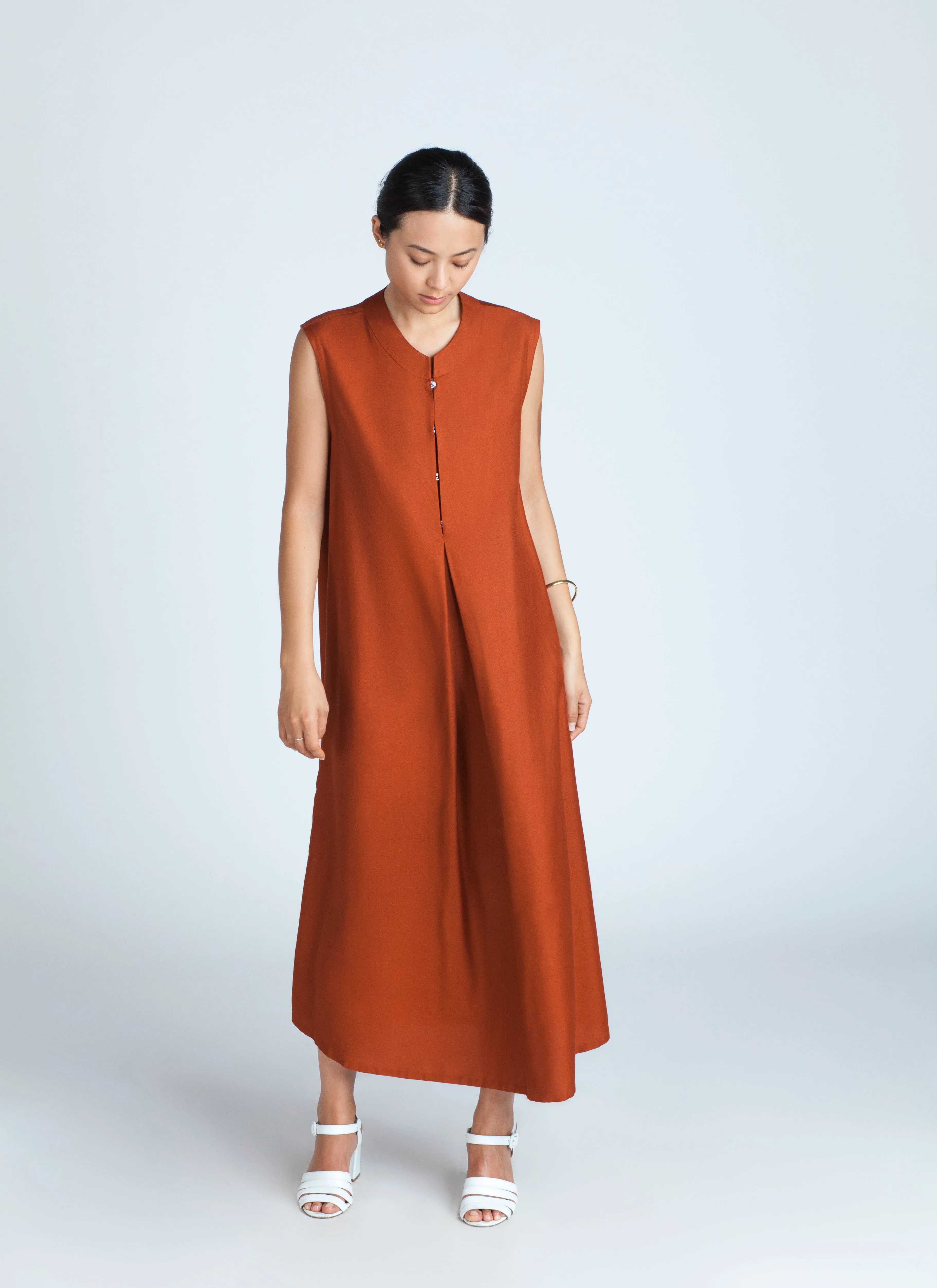 Goby Sleeveless Box Pleated Maxi Dress - Red Regale Orange