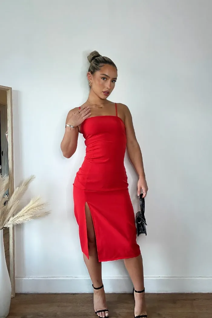 ONLY SLIM SLIT DRESS IN RED