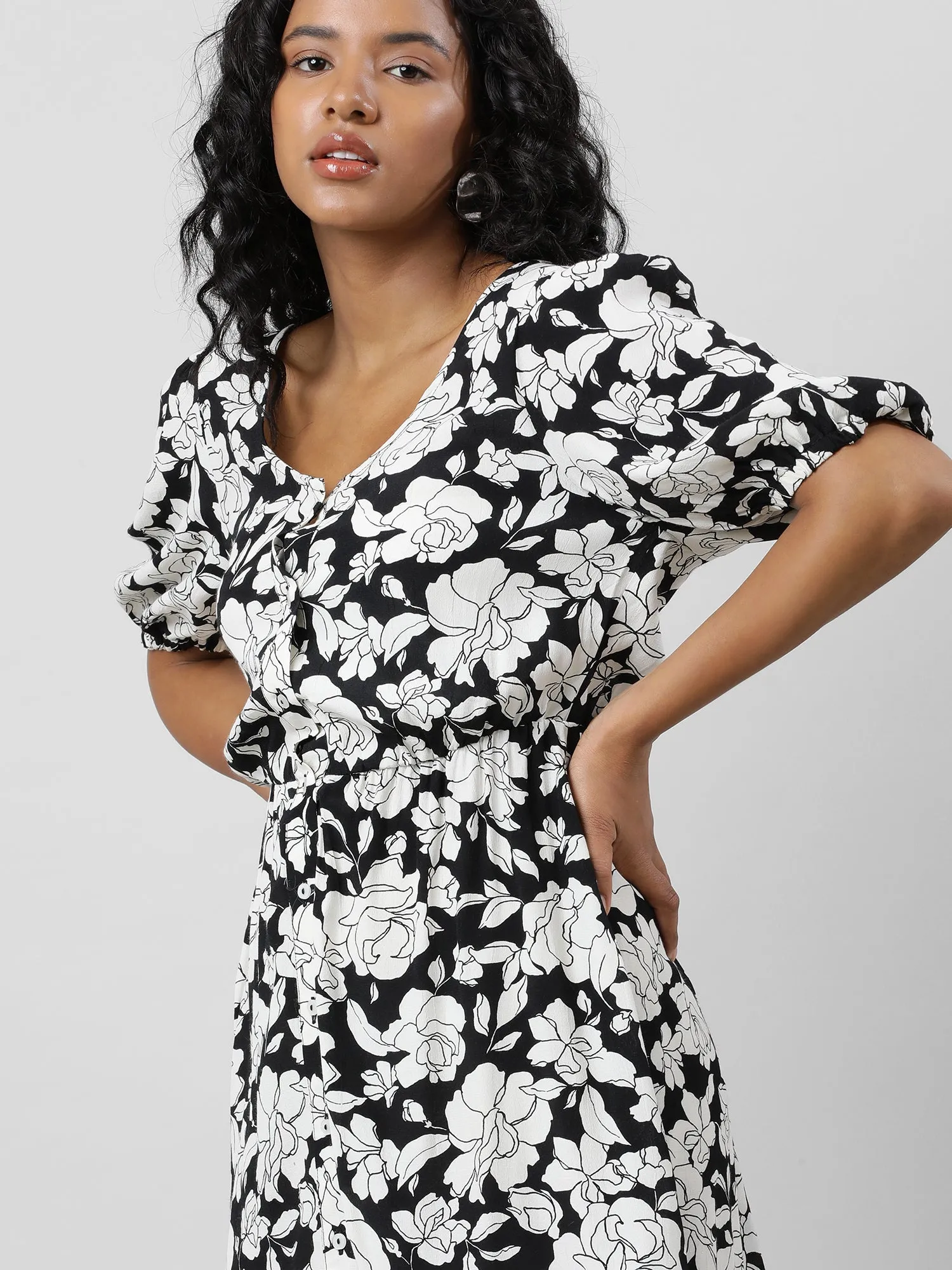 Retro Black And White Floral Dress