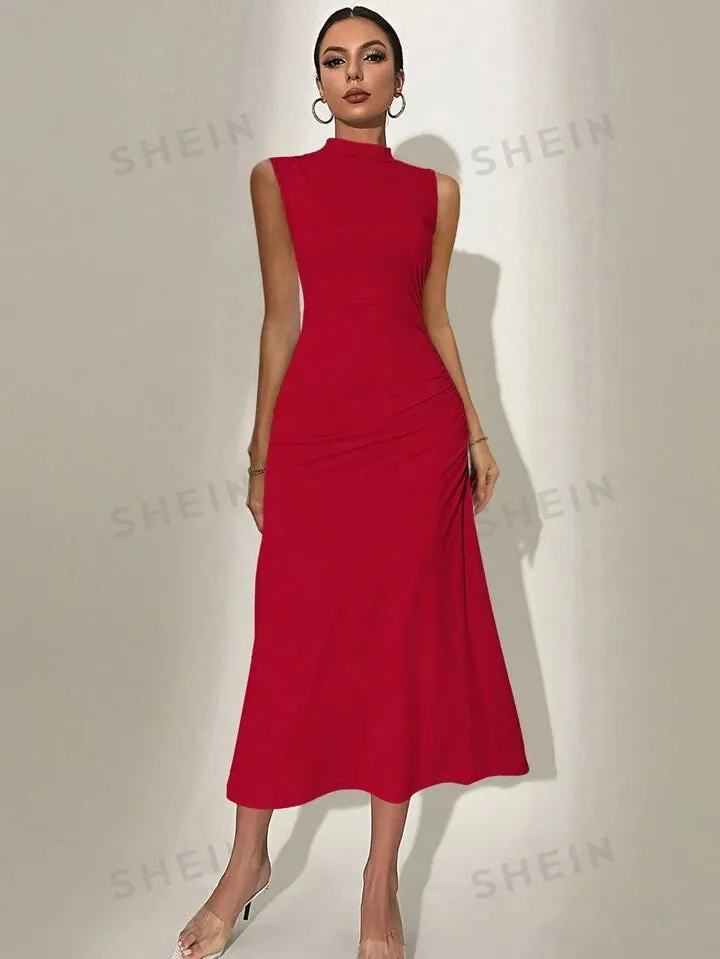 Solid color sleeveless stand collar dress in red